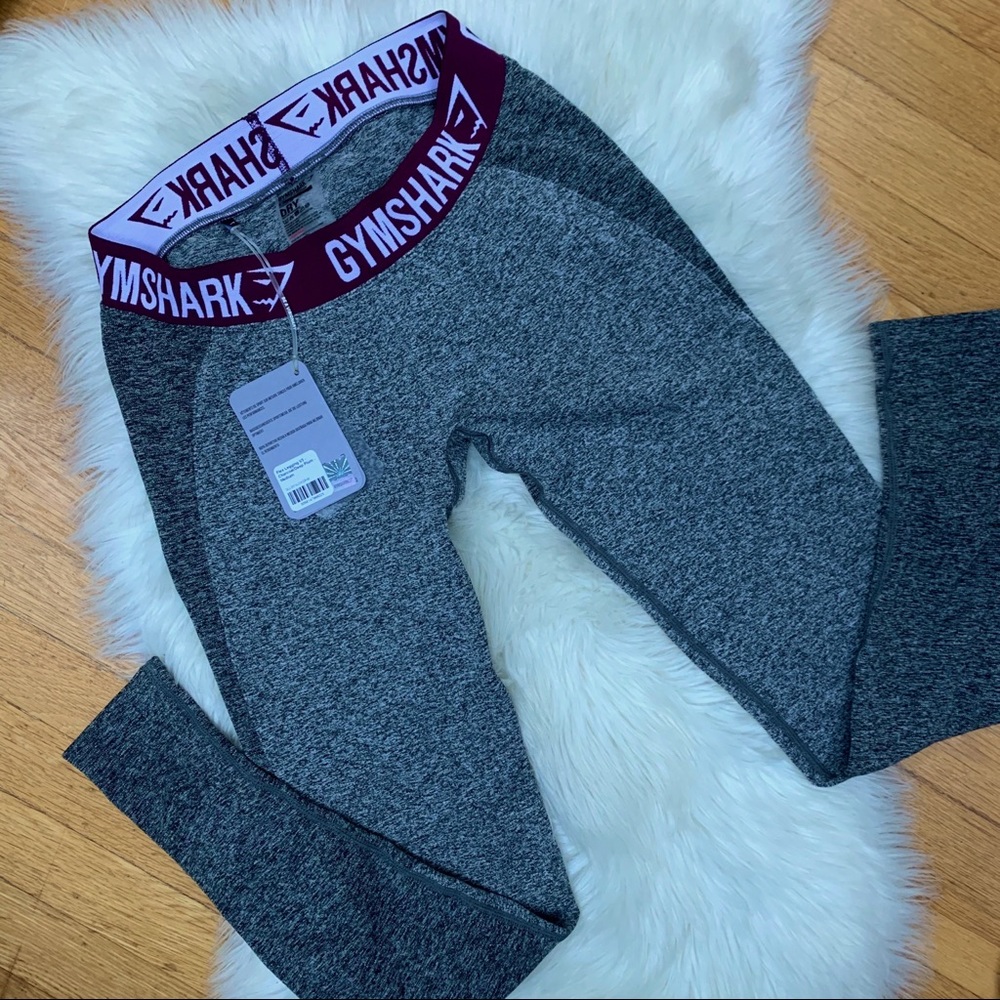 🆕 GYMSHARK Mid Rise Flex Leggings - Size M